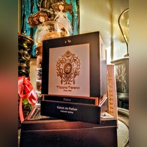 Tiziana Terenzi Delox Extrait de Parfum - Black & Gold Box